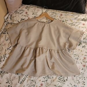 SHEIN Beige Relaxed Peplum Tunic Top